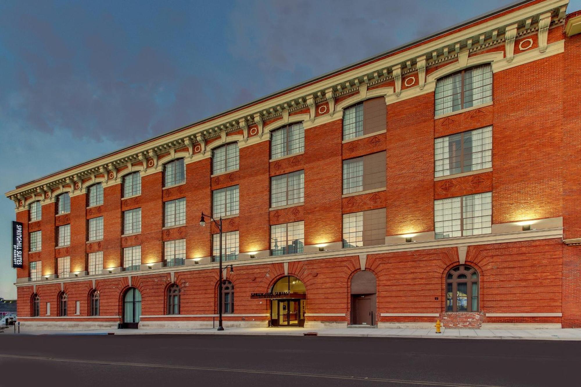 Springhill Suites By Marriott Montgomery Downtown Ngoại thất bức ảnh