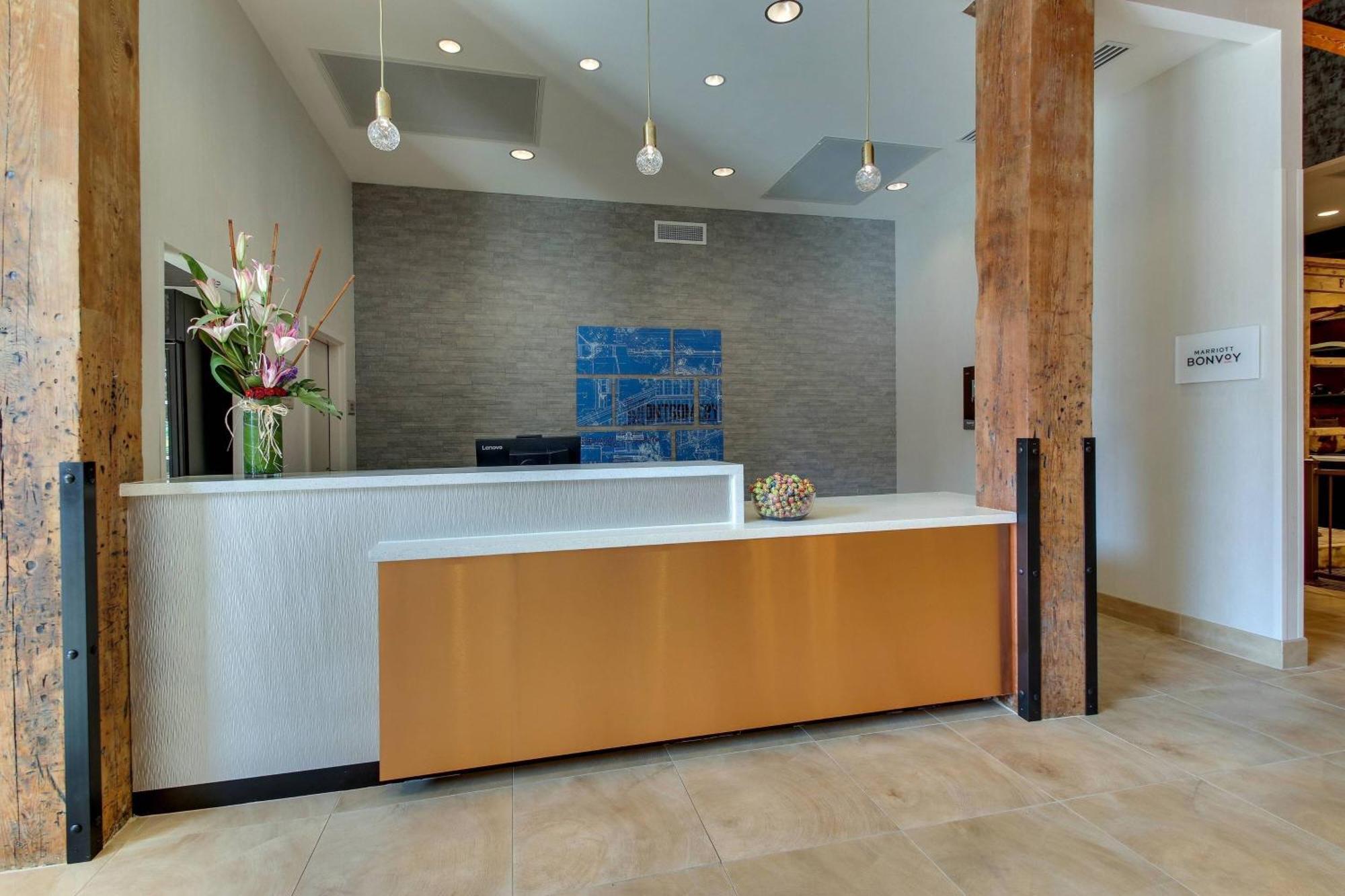 Springhill Suites By Marriott Montgomery Downtown Ngoại thất bức ảnh